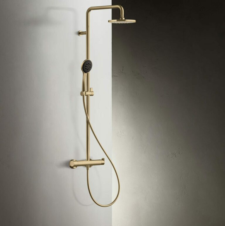 Colonne de douche externe Myo Fantini en laiton brossé avec mitigeur thermostatique, douchette à main et tête de douche ronde