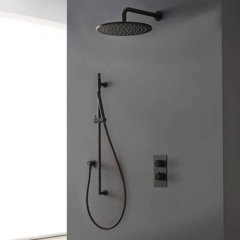 Ensemble de douche encastré noir mat Up+ Treemme avec mitigeur thermostatique, inverseur 2 voies, tête de douche ronde et douchette à main